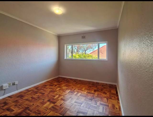 1 BEDROOM PROPERTY TO RENT IN VREDEHOEK